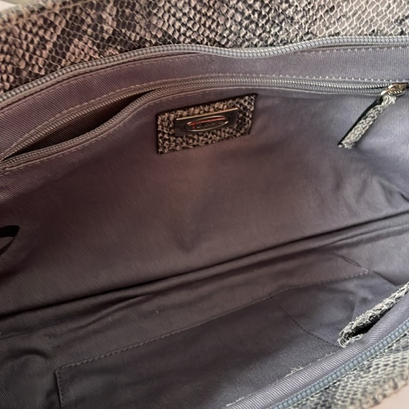 Like new Talbots clutch faux snakeskin date night bag - Picture 5 of 8